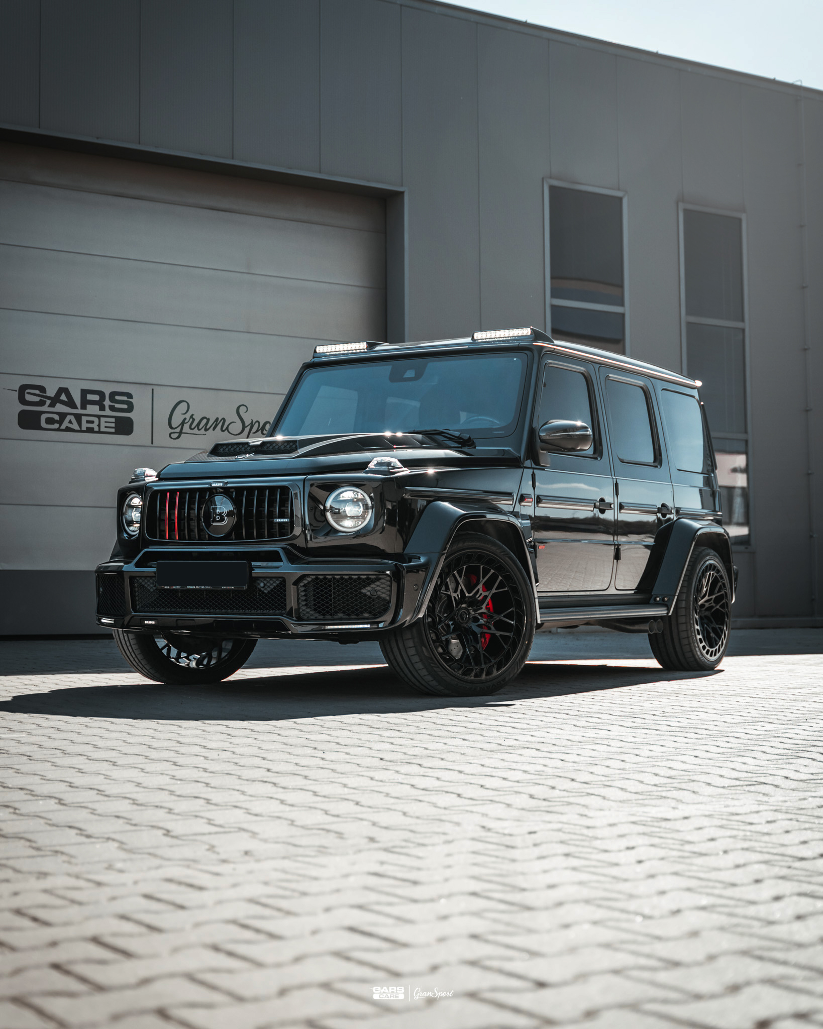 Brabus 700 Widestar