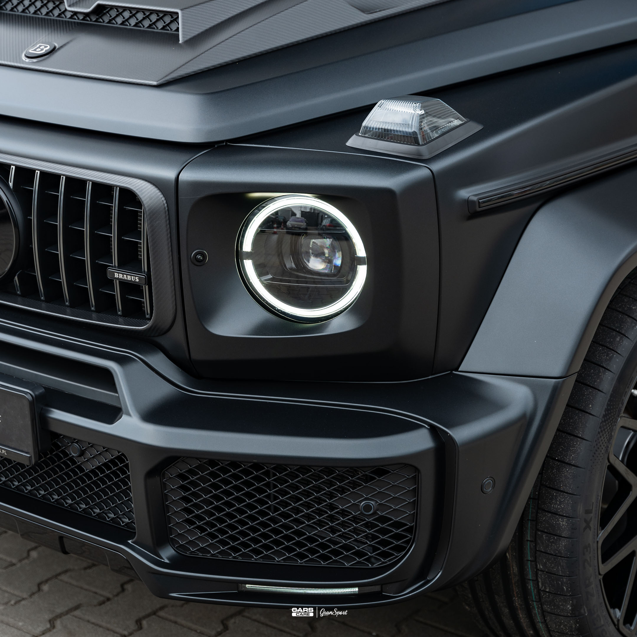 Brabus 700 Widestar