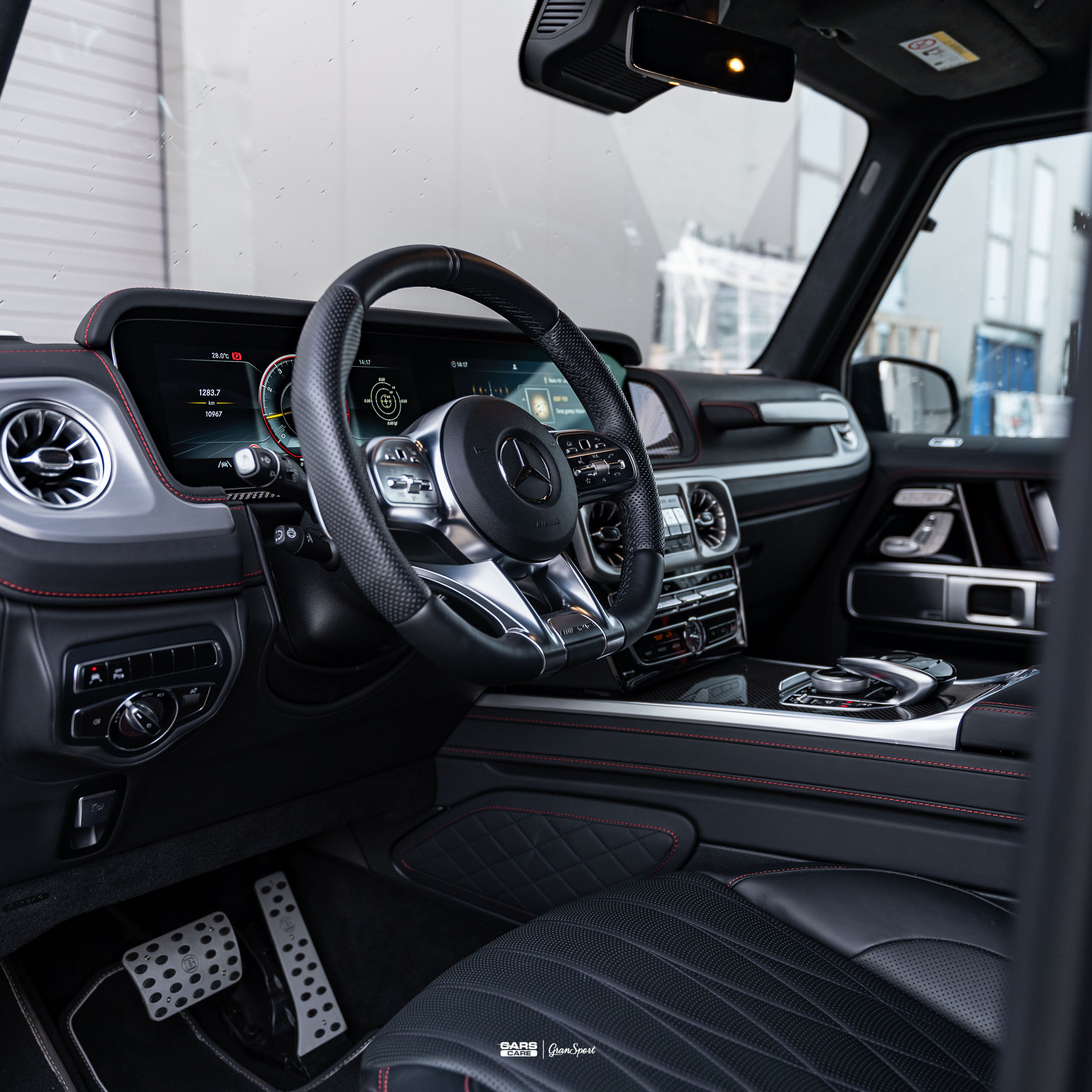 Brabus 700 Widestar