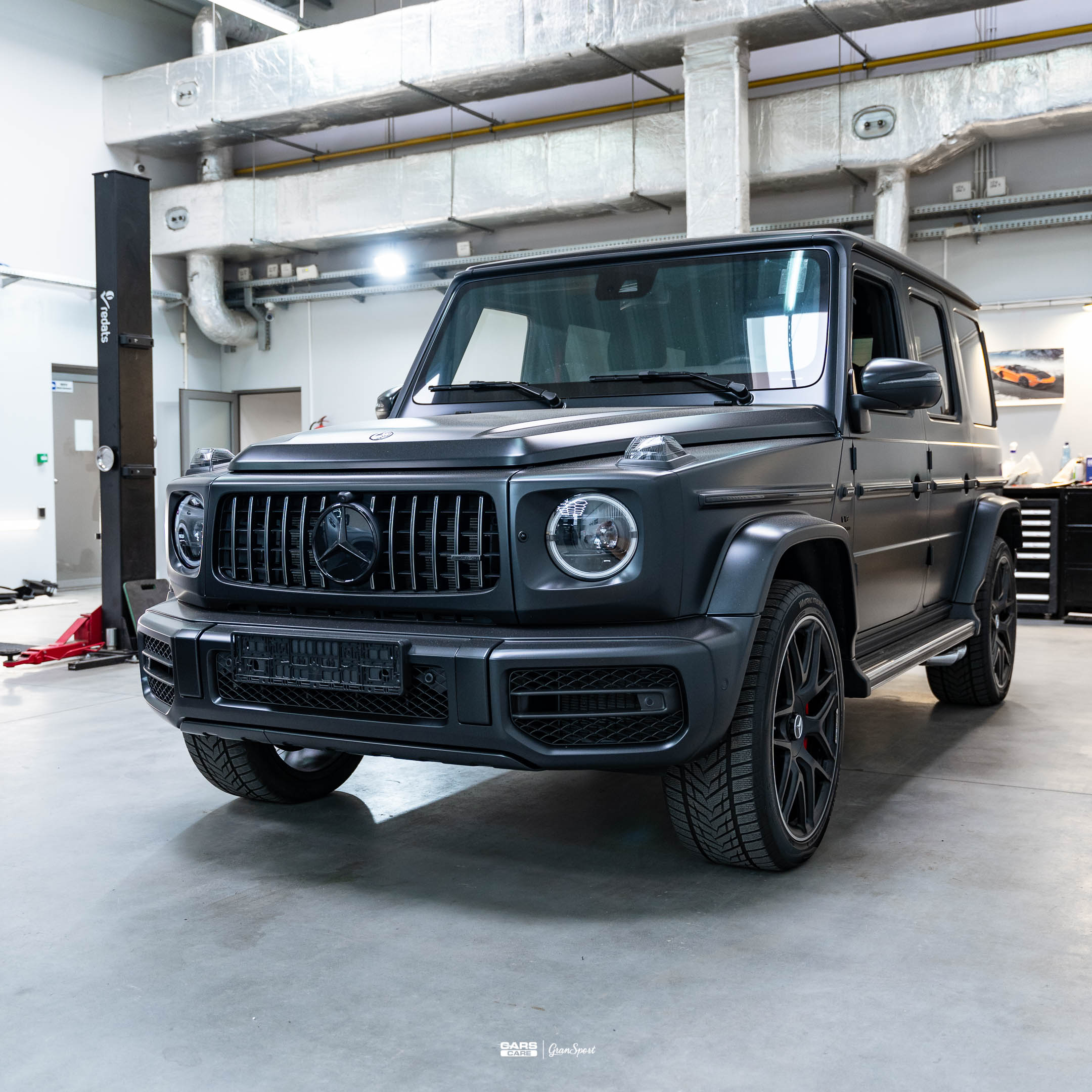 Brabus 700 Widestar