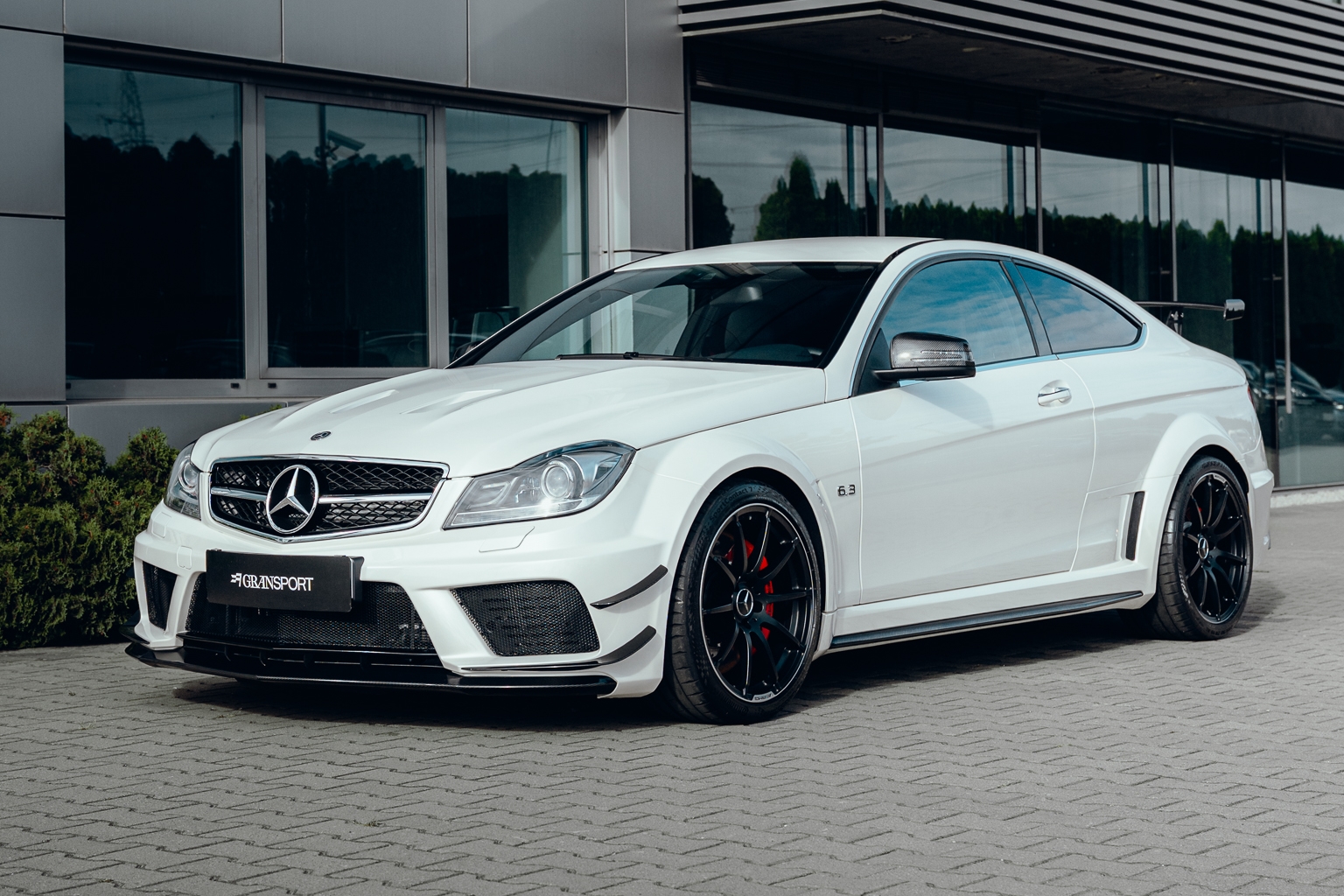 Mercedes AMG C 63 Capristo