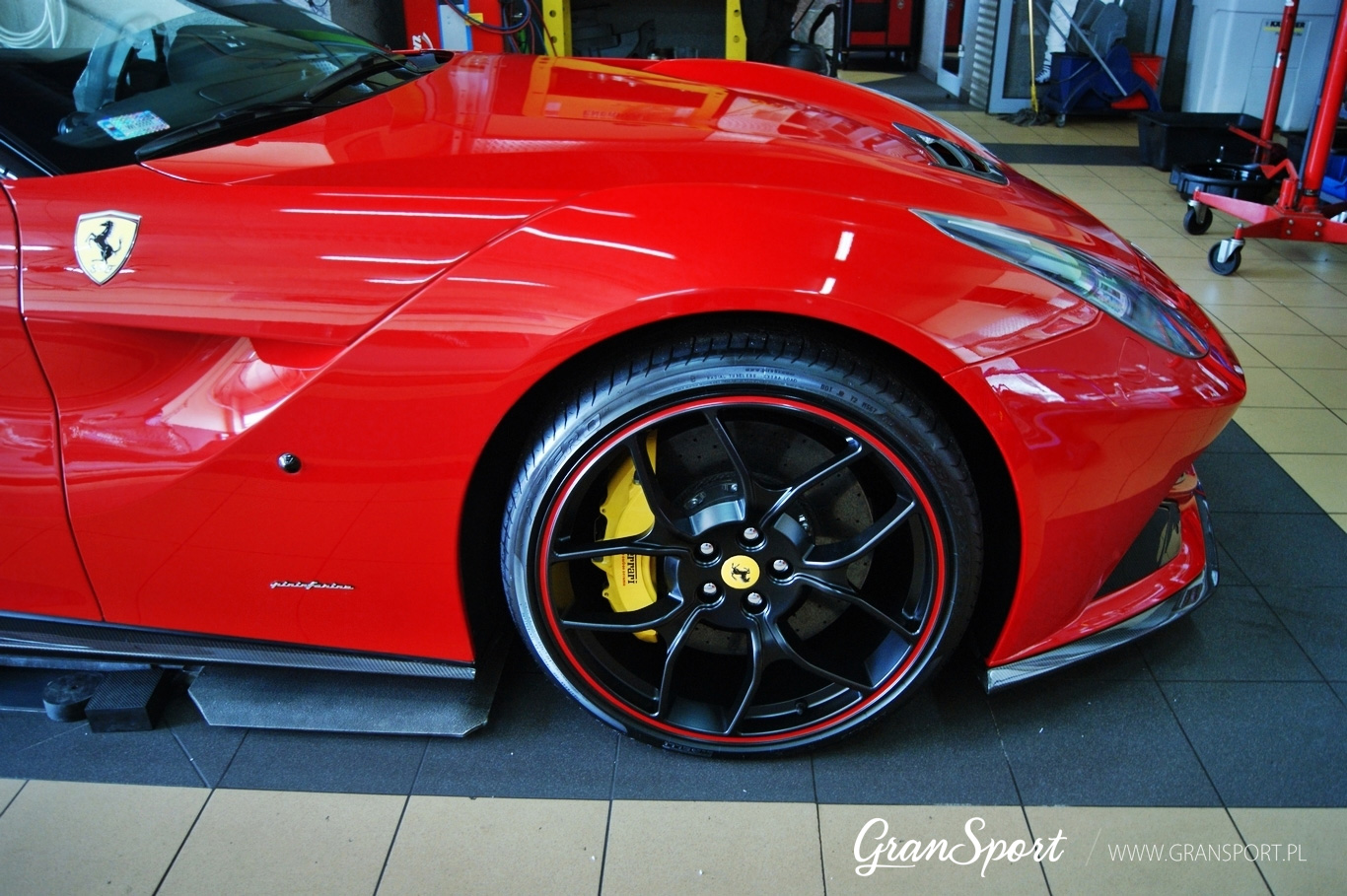 Ferrari F12 Novitec