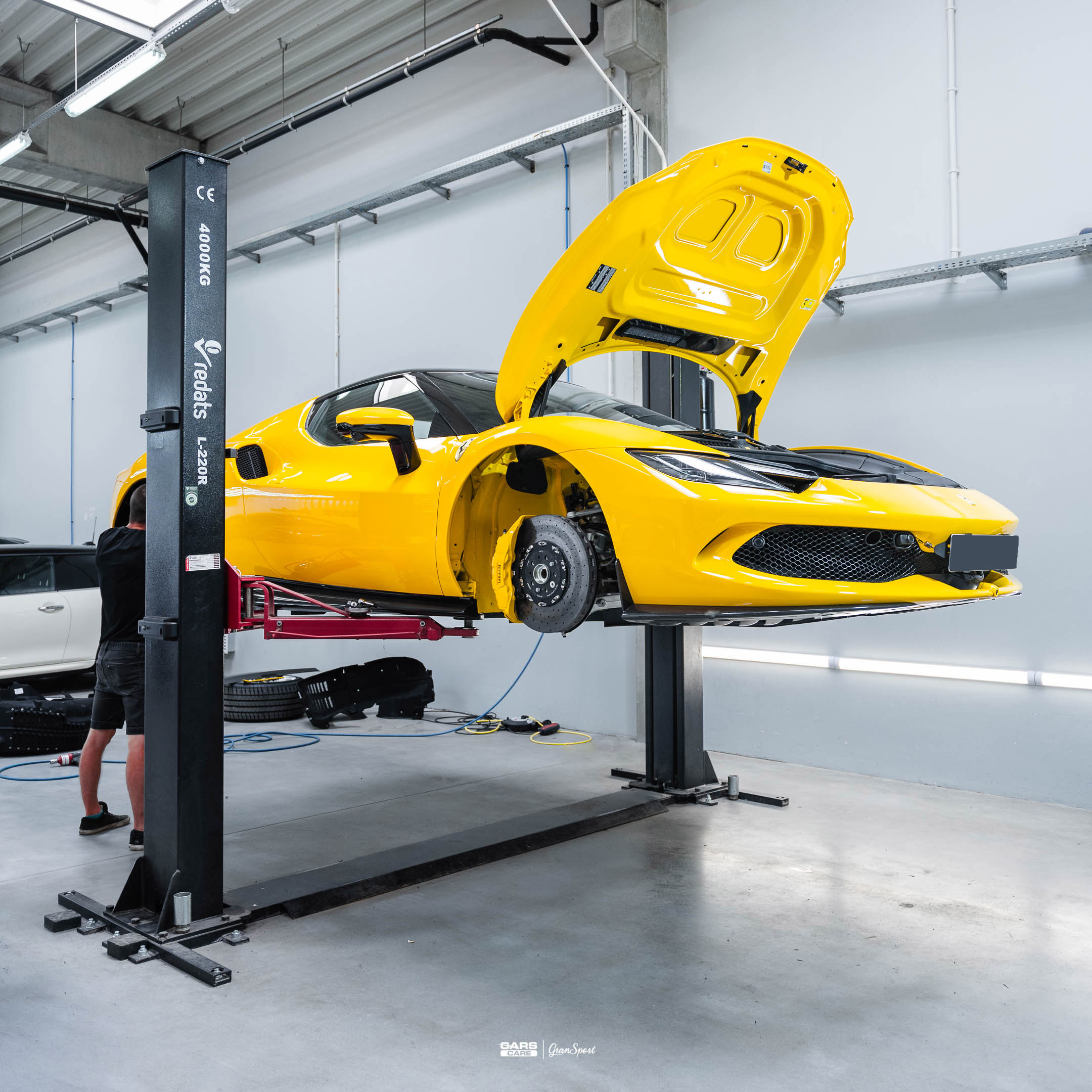 Ferrari 296 Novitec