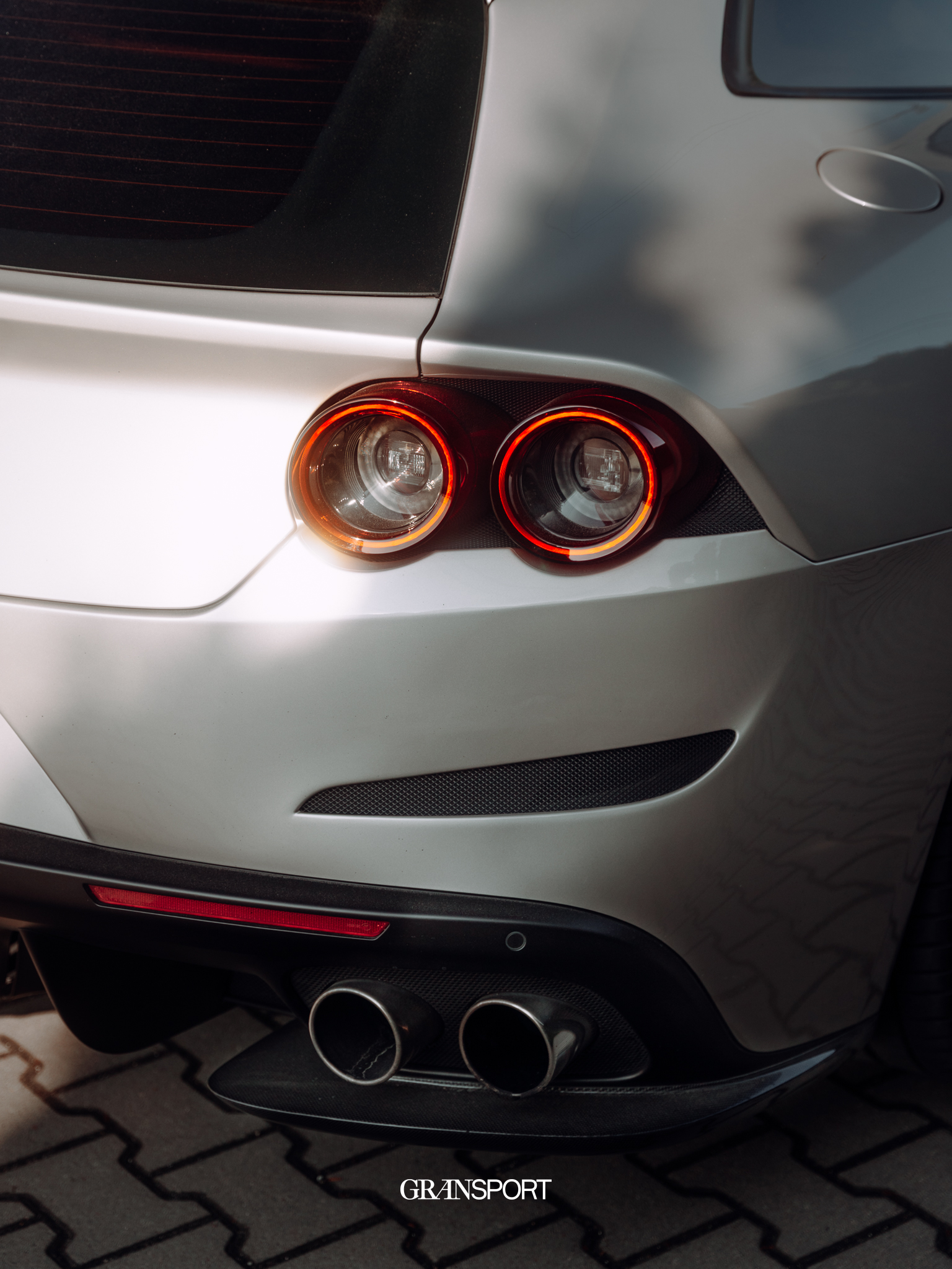 Ferrari GTC4 Lusso Novitec