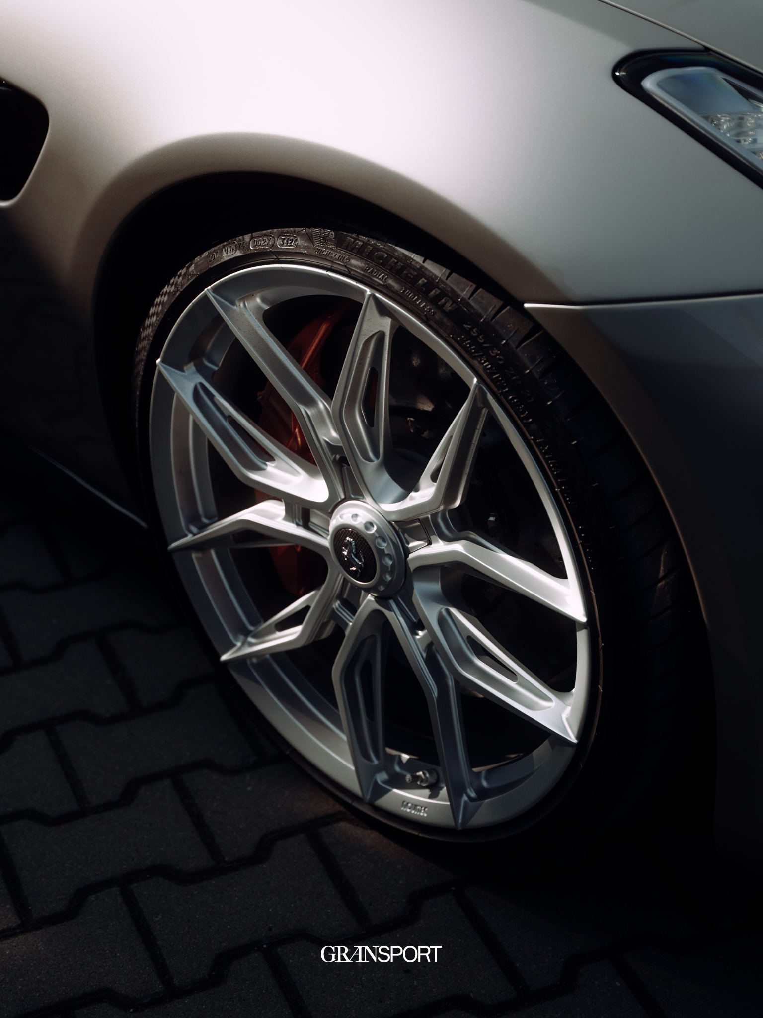 Ferrari GTC4 Lusso Novitec