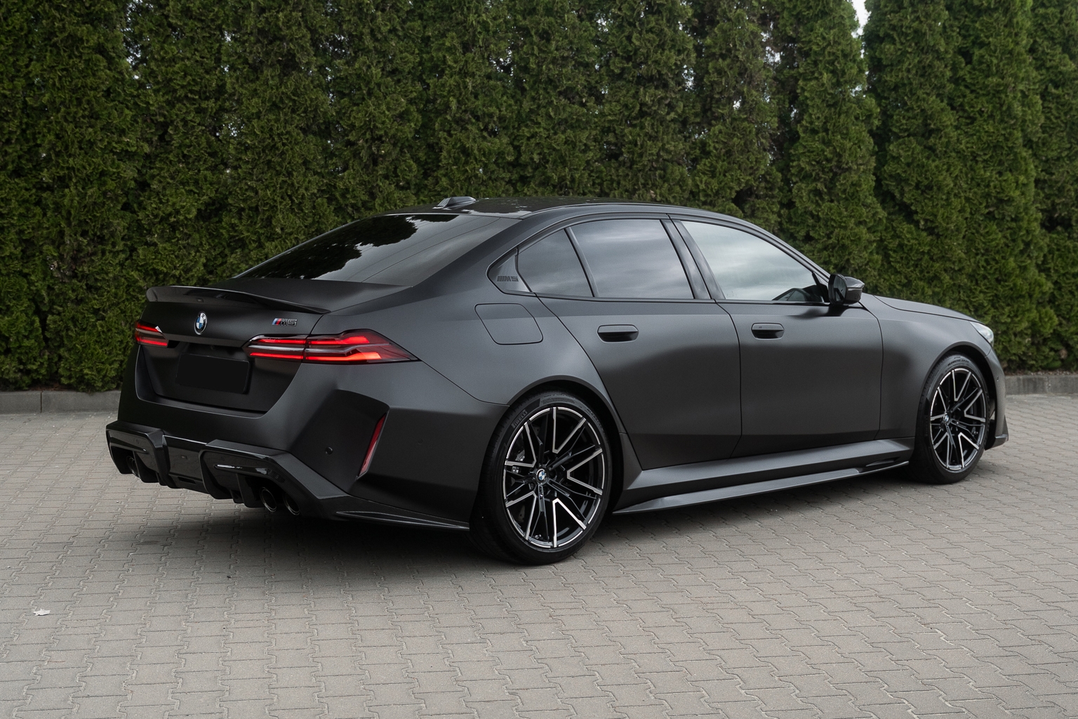 BMW M5 Adro