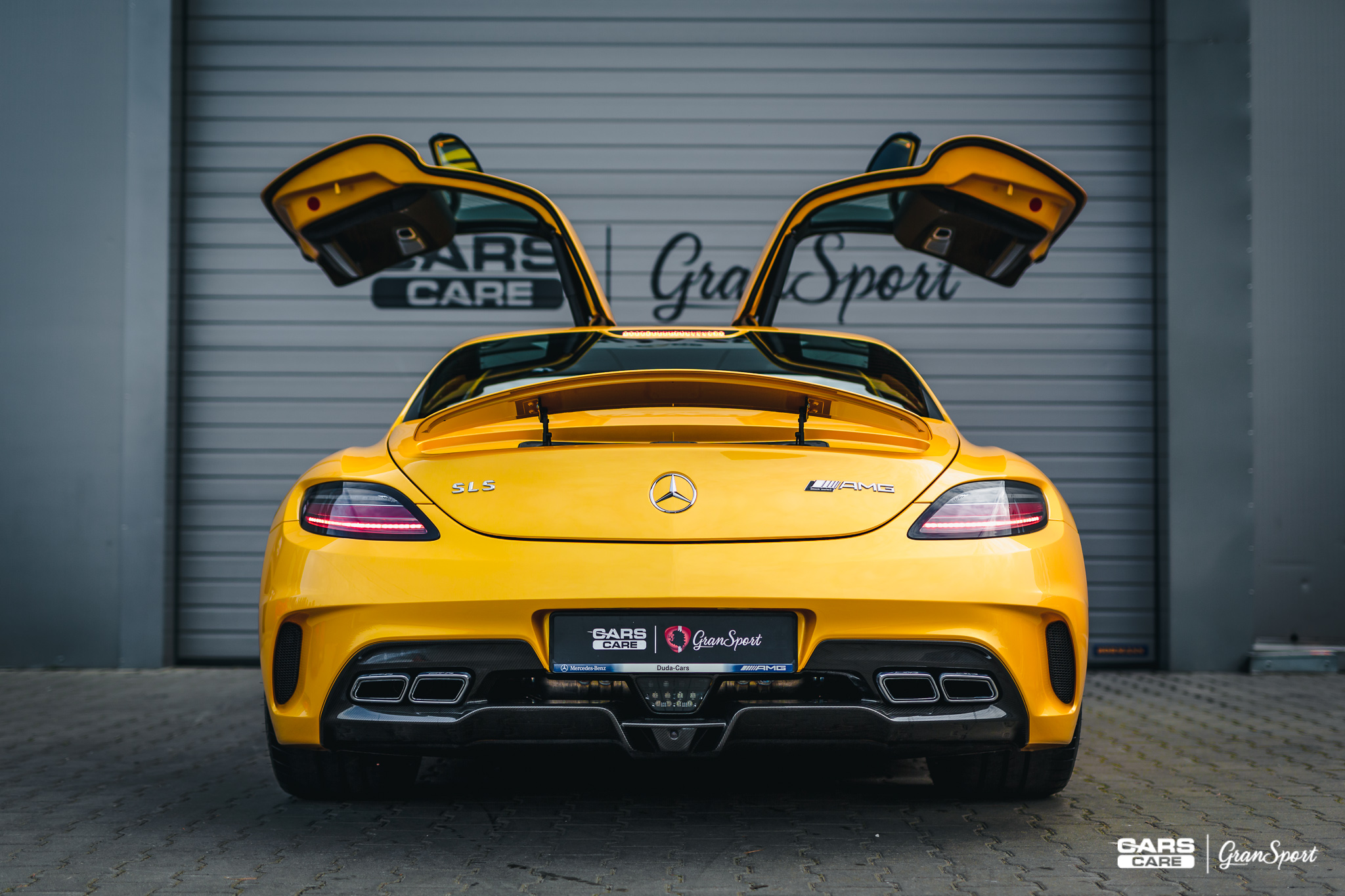 Mercedes SLS AMG