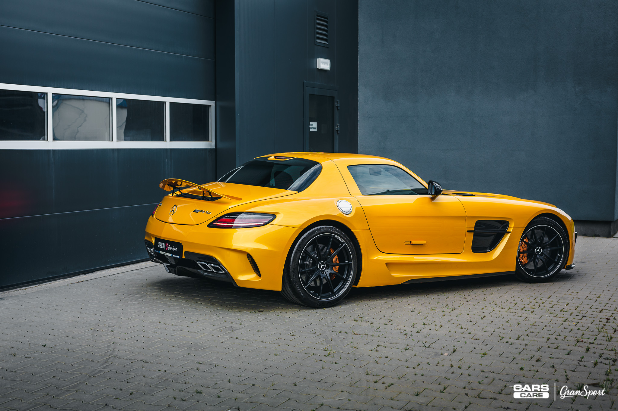 Mercedes SLS AMG
