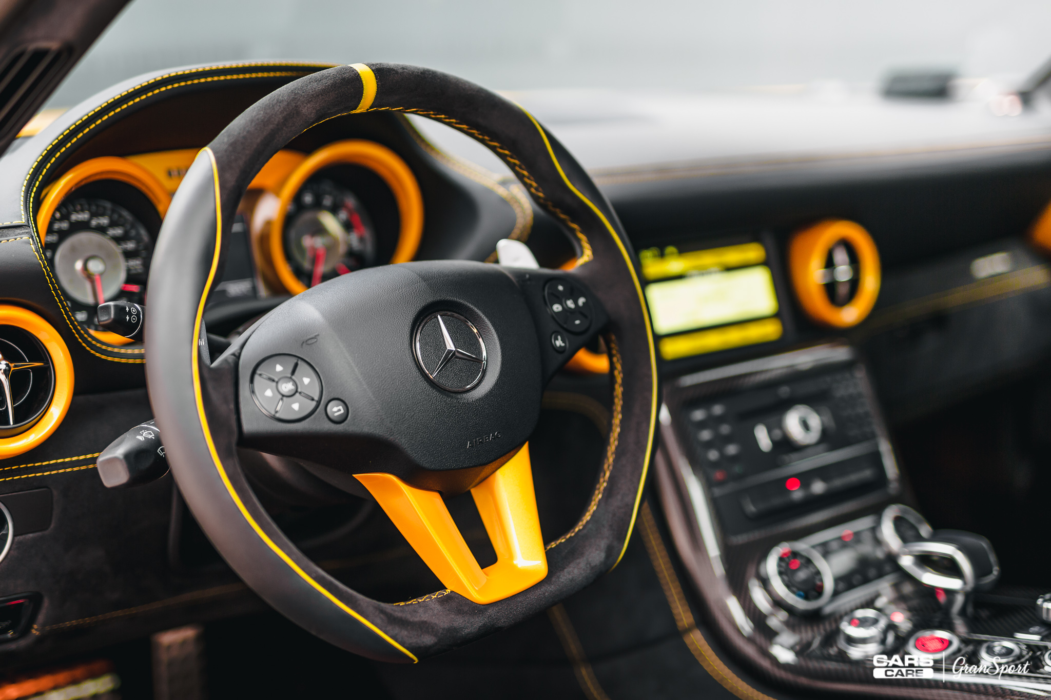Mercedes SLS AMG