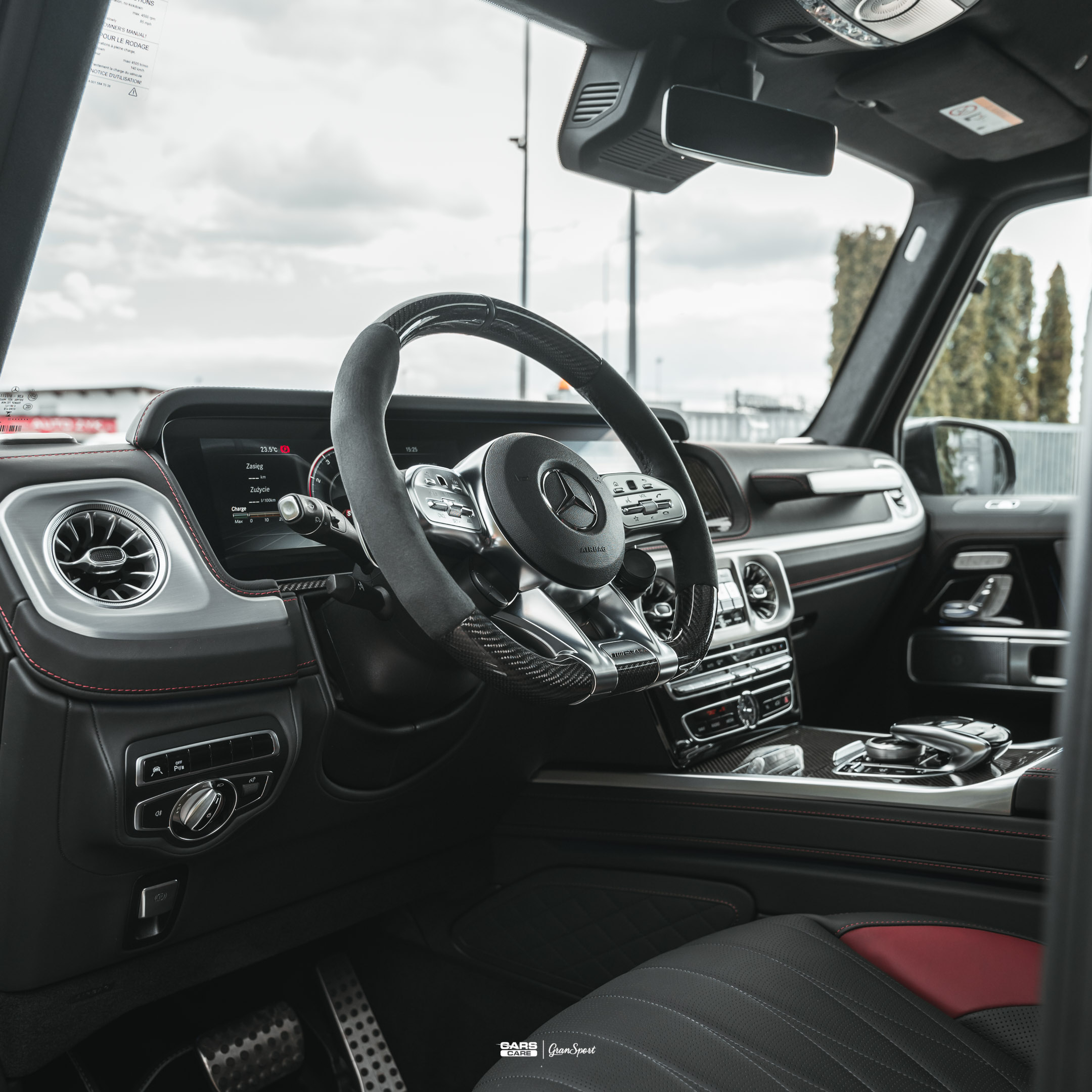 Brabus 700 Widestar
