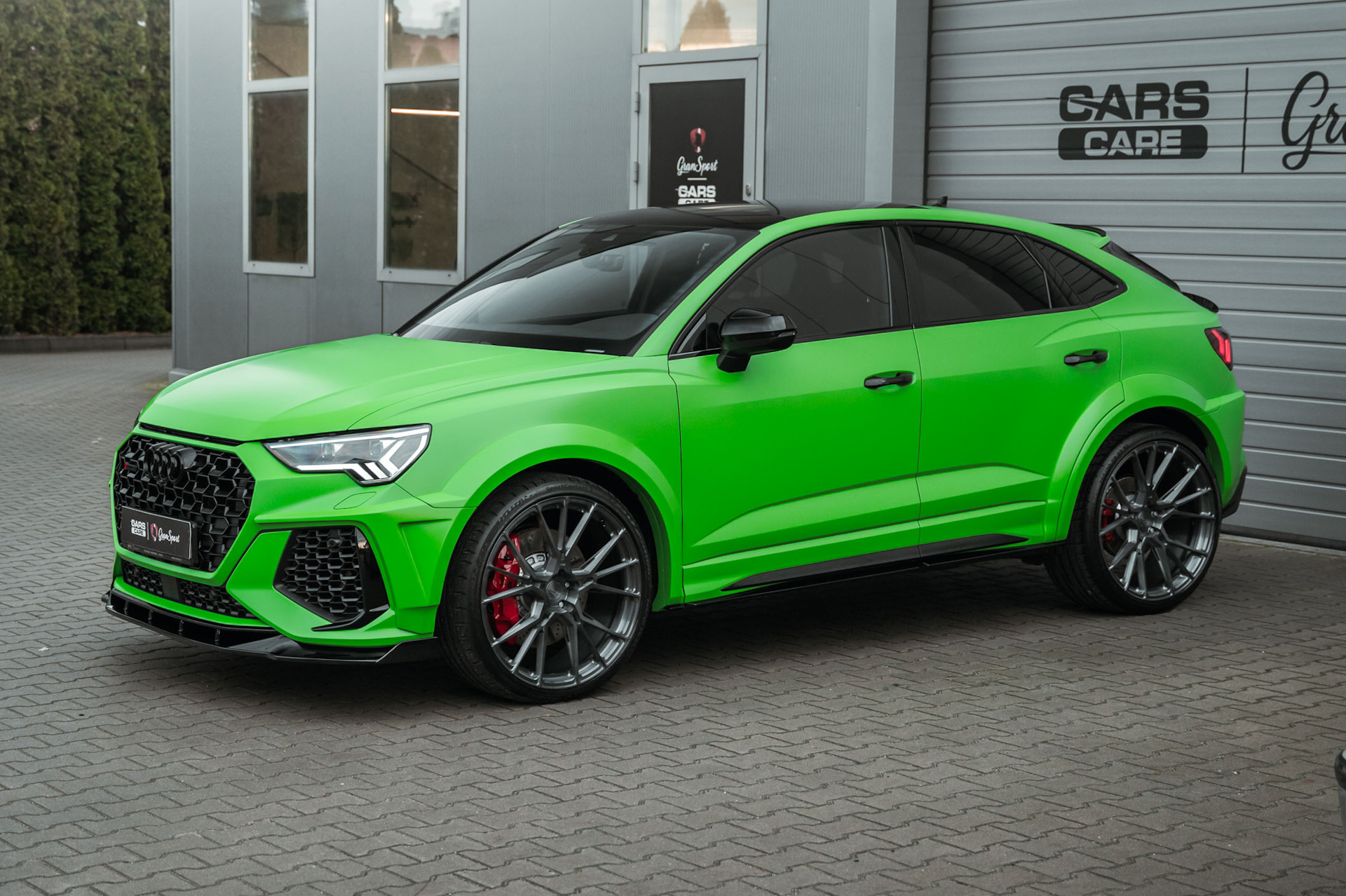 Audi RSQ3 Prior