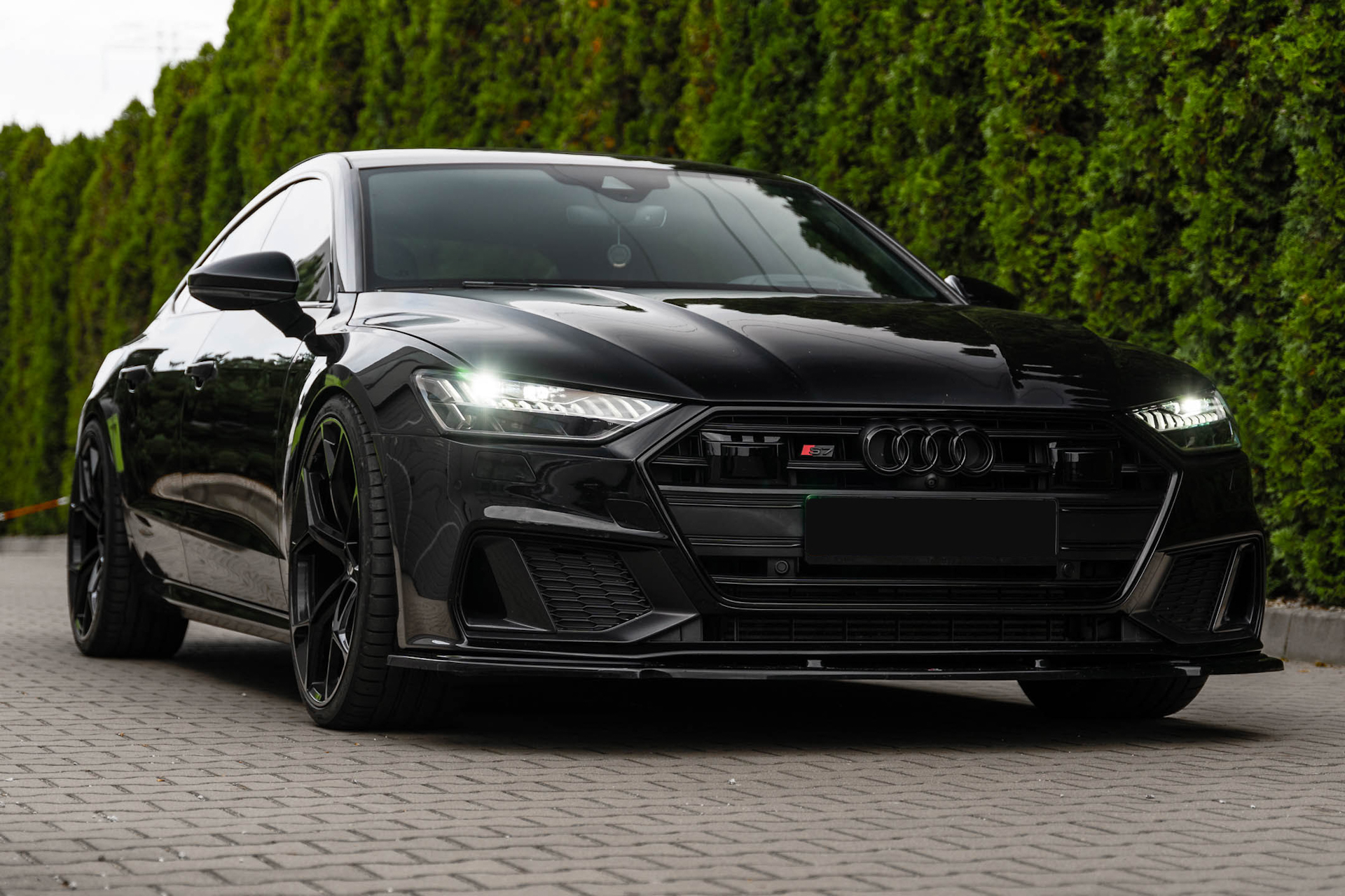 Audi S7 Maxton